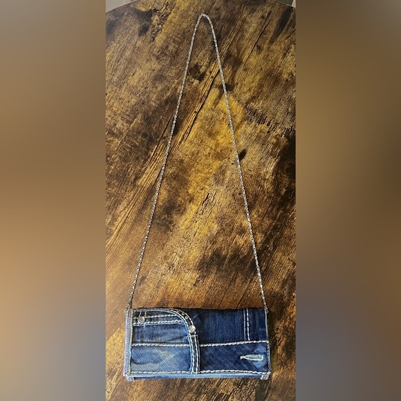 Retro Remix | women’s embellished blue denim purse - Picture 2 of 14